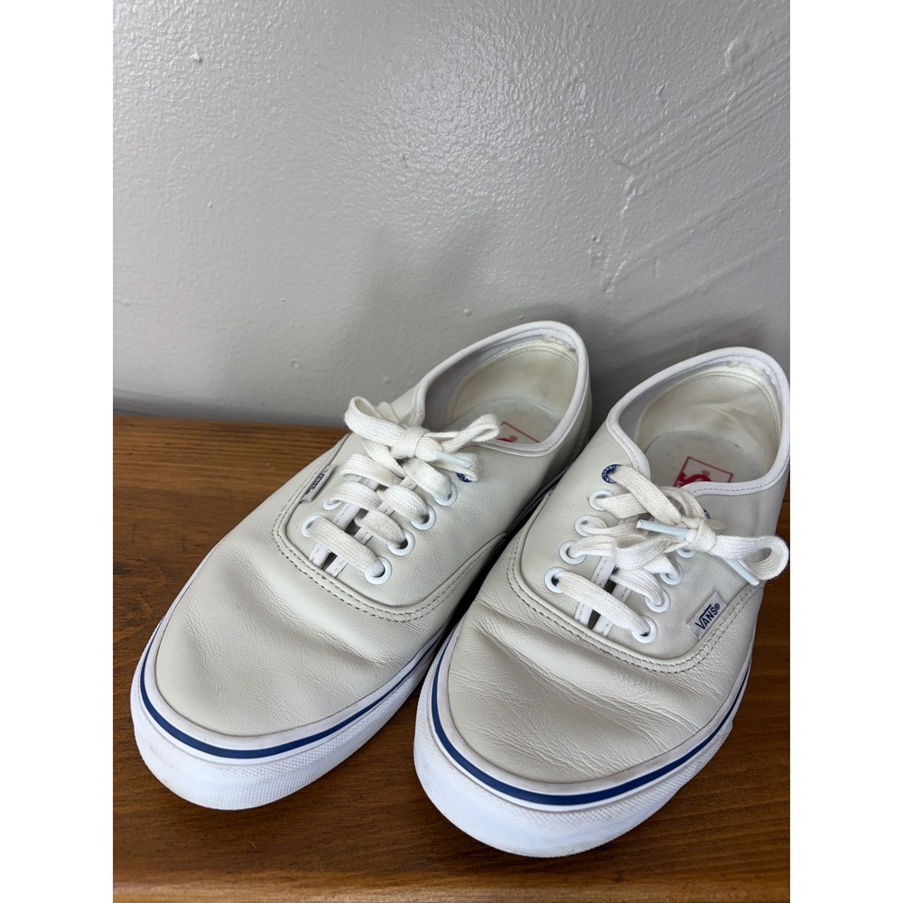 Vans Authentic full Leather Sneakers Mens 7.5 Cream White Low Top Skate Shoes